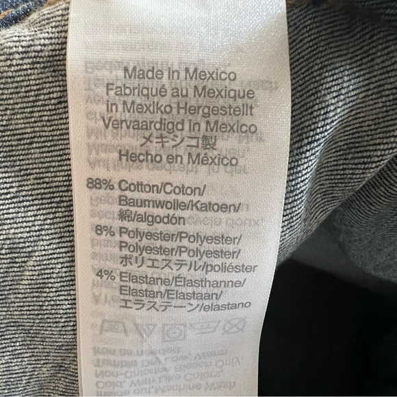 NWT Madewell Womens Curvy High Rise Skinny Jeans Distressed Sz 32 Denim Blue - Picture 16 of 16